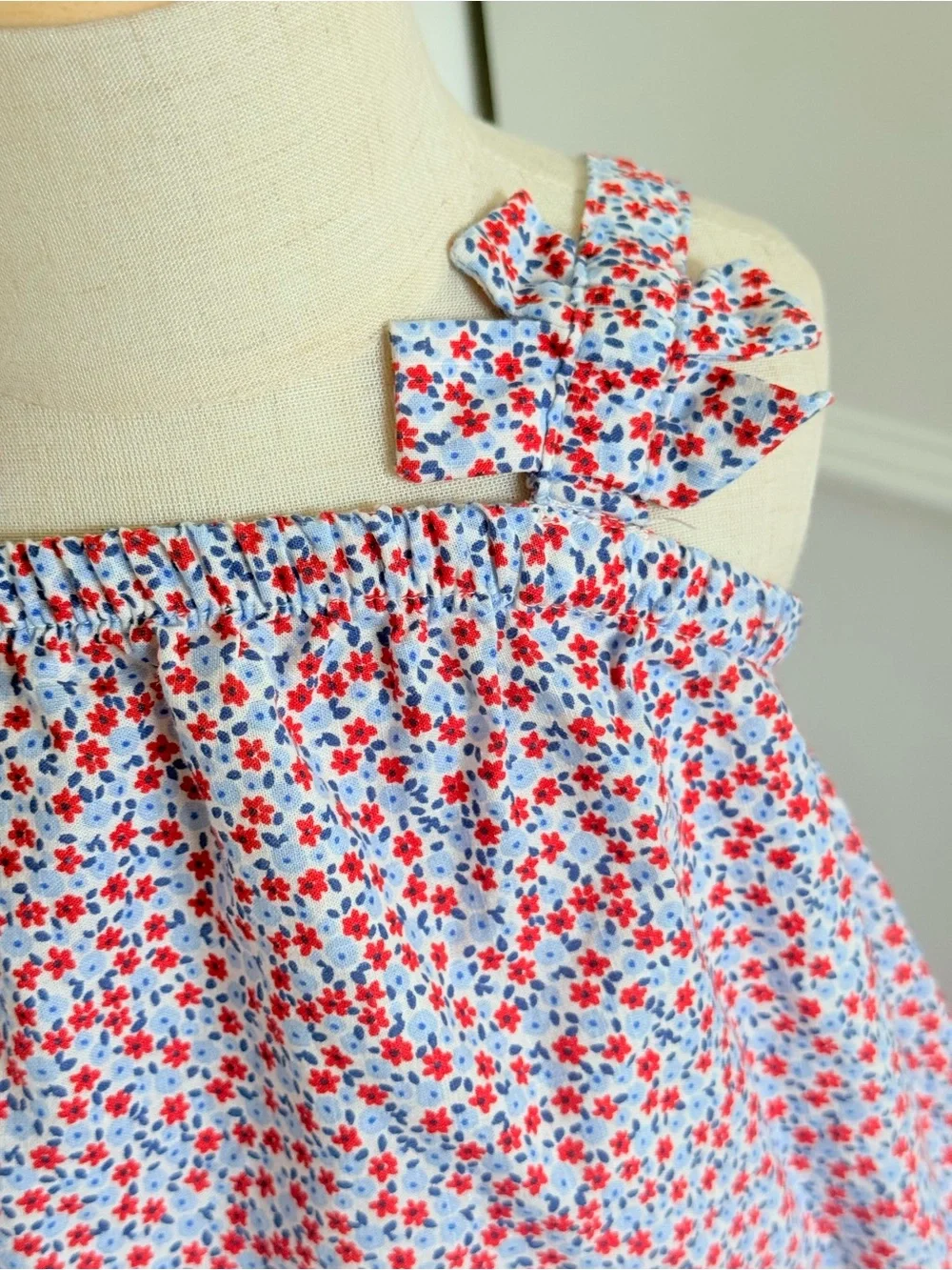 Cat & Jack Baby Girls 18M Floral Sundress & Bloomer Set Red Blue